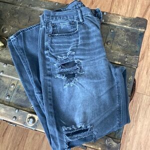 Juniors American Eagle comfort stretch waistband faded black distressed jeans